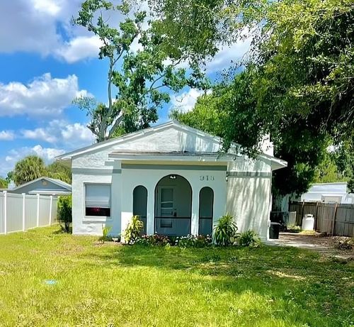 913 Groveland Ave, VENICE, FL, 34285-7807 | Card Image