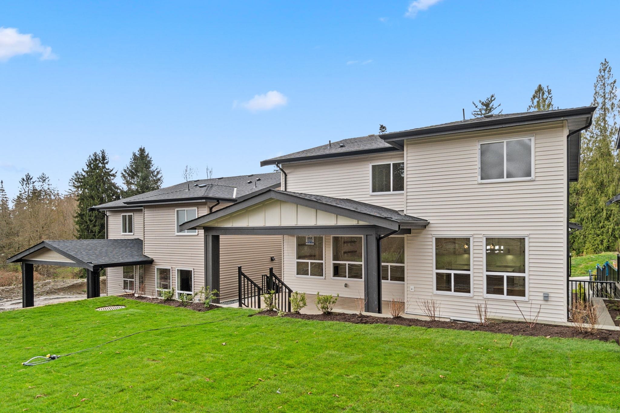 Residential in Maple Ridge 3
