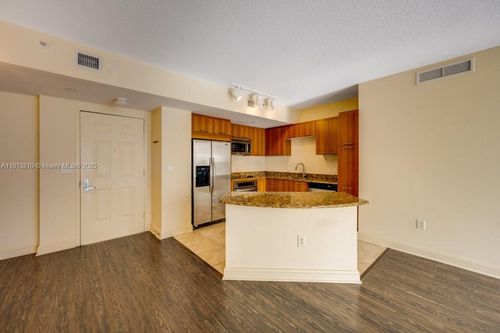 apt-541-510 Nw 84th Ave, Plantation, FL, 33324-1873 | Card Image
