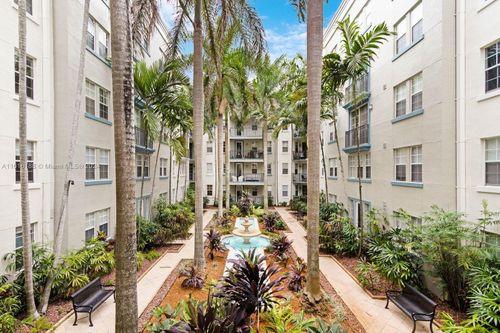 apt-229-533 Ne 3rd Ave, FORT LAUDERDALE, FL, 33301-3232 | Card Image