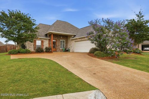 414 Emerald Trl, Brandon, MS, 39047-6511 | Card Image