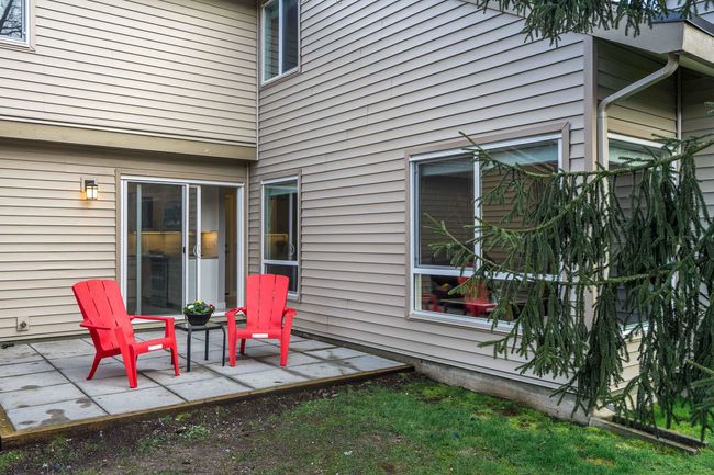 6158 W Greenside Drive, Townhouse with 2 bedrooms, 1 bathrooms and 2 parking in Surrey BC | Image 30