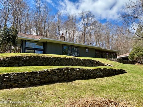 273 State Route 2067, Clifford Twp, PA, 18470-7313 | Card Image