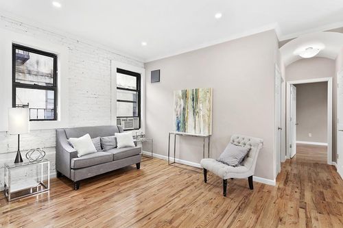 5-g-21-05 33rd St, Astoria, NY, 11105-2335 | Card Image