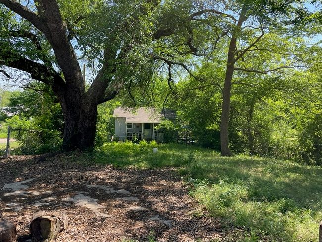 201 W Gilmer St, House other with 3 bedrooms, 3 bathrooms and null parking in Big Sandy TX | Image 39