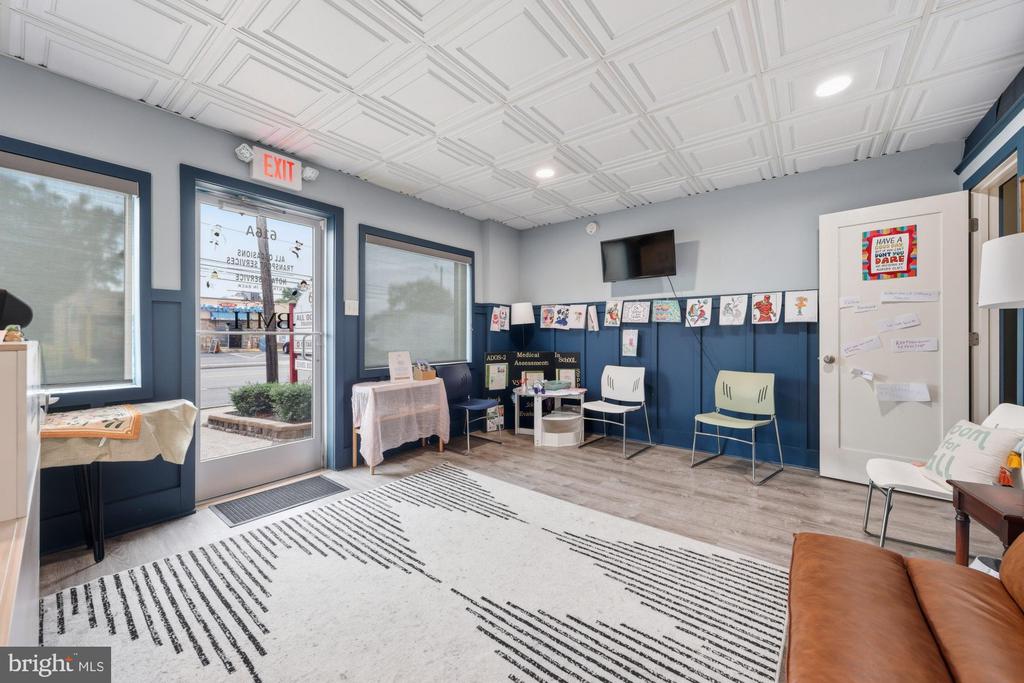 Commercial Sale in SOMERDALE 5