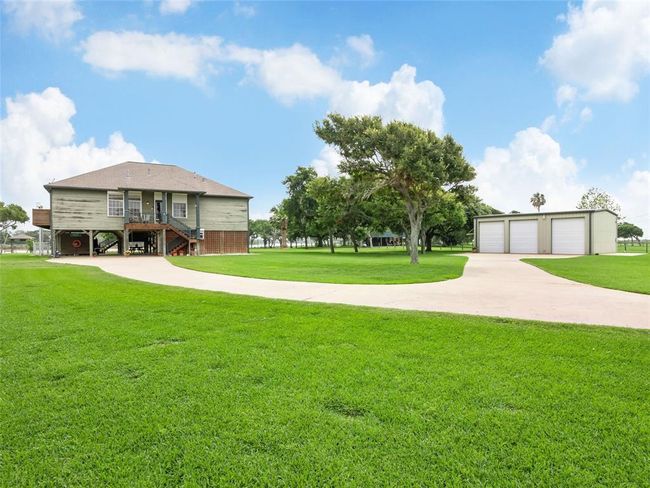 1097 County Road 631a Drive, House other with 3 bedrooms, 3 bathrooms and null parking in Brazoria TX | Image 25