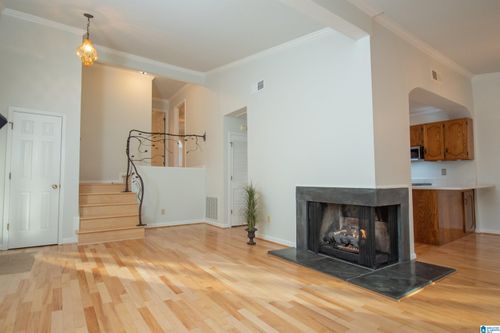 142-142 West Green, VESTAVIA HILLS, AL, 35243 | Card Image