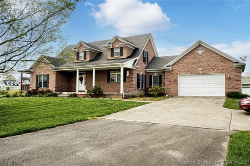 213 Colonels Way W, Henryville, IN, 47126-9793 | Card Image