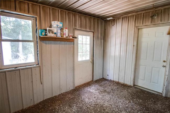 15875 Shipman Rd, Home with 0 bedrooms, 0 bathrooms and null parking in Carlinville IL | Image 37
