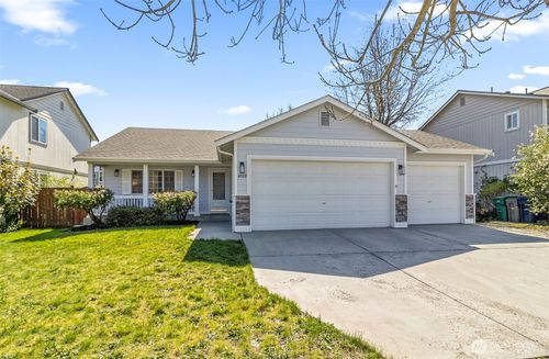 4008 174th Place Ne, Arlington, WA, 98223 | Card Image