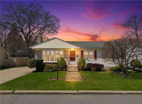 73 Oregon Ave, North Providence, RI, 02911-2333 | Card Image