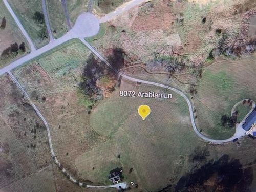 8072 Arabian Ln, Catawba, VA, 24070-3000 | Card Image