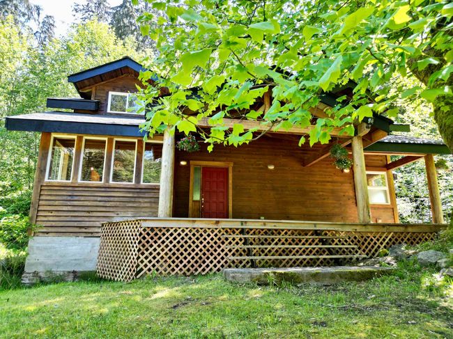 722 W Bay Rd, House other with 3 bedrooms, 1 bathrooms and null parking in Gambier Island BC | Image 26