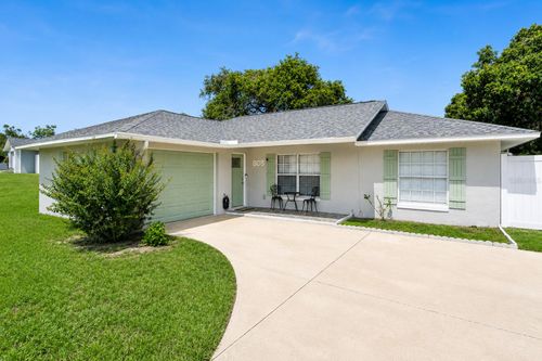 808 Orange Brook Dr, MINNEOLA, FL, 34715-9411 | Card Image