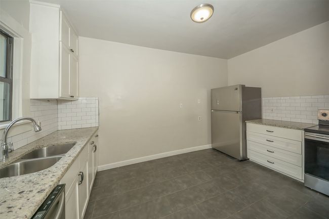 A - 902 S Oak Cliff Blvd, Home with 2 bedrooms, 1 bathrooms and null parking in Dallas TX | Image 13