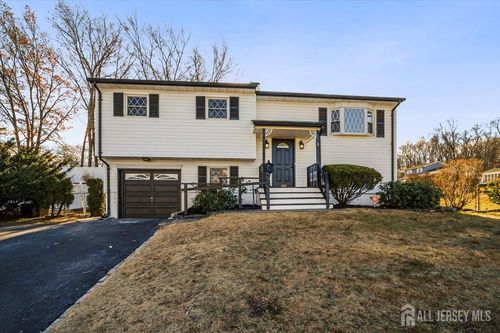 8 Jeffrey Court, Sayreville, NJ, 08859 | Card Image