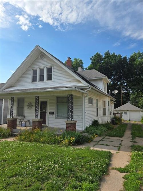 2725 Duncan St, Saint Joseph, MO, 64507-1826 | Card Image