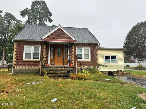 3247 Taylor St, Rotterdam, NY, 12306-1442 | Card Image