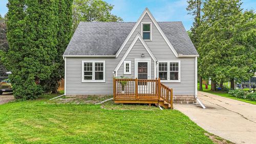 N844 Depot Road, DALE, WI, 54940 | Card Image