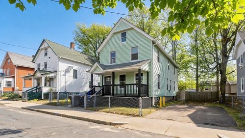 21 Chester St, Springfield, MA, 01105-1611 | Card Image