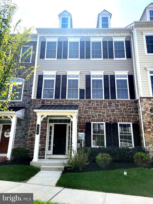 606 Cliff Ln, MALVERN, PA, 19355-0299 | Card Image