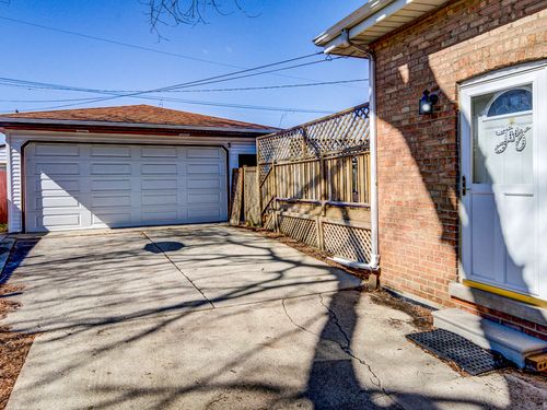 14542 S Campbell Ave, Posen, IL, 60469-1304 | Card Image