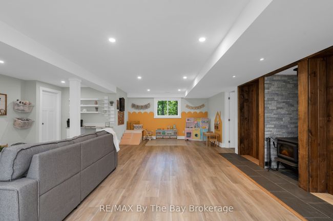 76 Old Aspdin Rd, House other with 4 bedrooms, 3 bathrooms and 6 parking in Utterson ON | Image 30