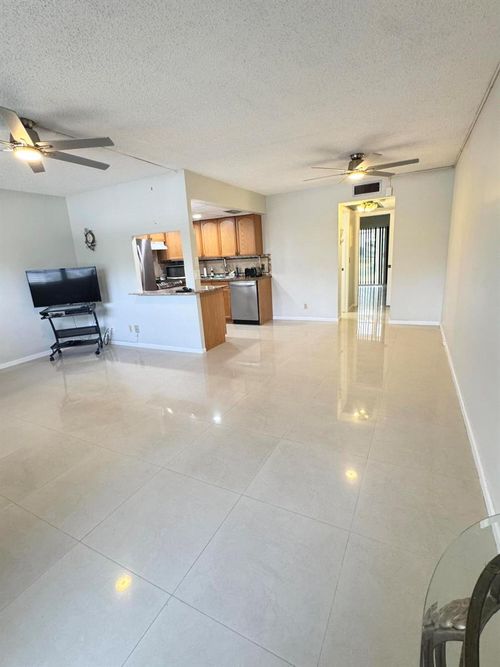 1036-1036 Harwood D, Deerfield Beach, FL, 33442-3429 | Card Image