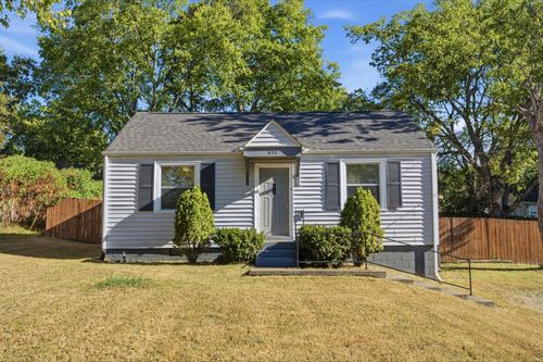 631 Blackstone Ave, Madison, TN, 37115-4103 | Card Image