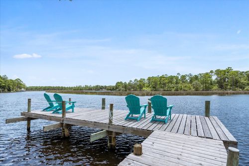 2750 Mercado Ave, Pensacola, FL, 32507-2519 | Card Image