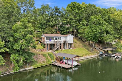 407 Lakeside Cr, Muscle Shoals, AL, 35661 | Card Image