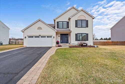 4902 Stillwater Rd, Wonder Lake, IL, 60097-7600 | Card Image