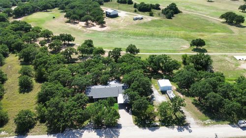 151 Country Club Dr, Nocona, TX, 76255-9364 | Card Image