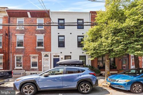 832 Wharton St, PHILADELPHIA, PA, 19147-5015 | Card Image