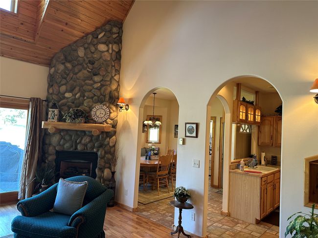 Archway used to separate living spaces to Kitchen and Breakfast nook! | Image 5