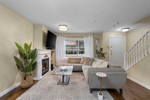 38-12449 191 St, Pitt Meadows, BC, V3Y2R4 | Card Image