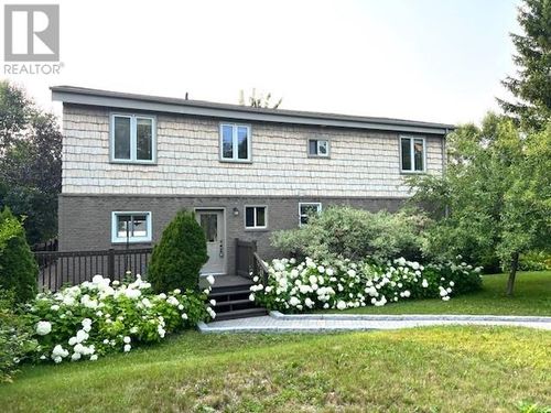 48 Wala St, Skead, ON, P0M2Y0 | Card Image