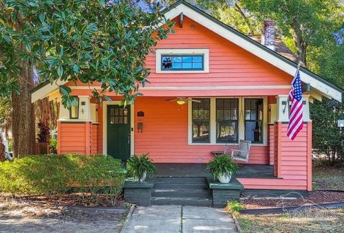 1011 N Reus St, Pensacola, FL, 32501-3018 | Card Image