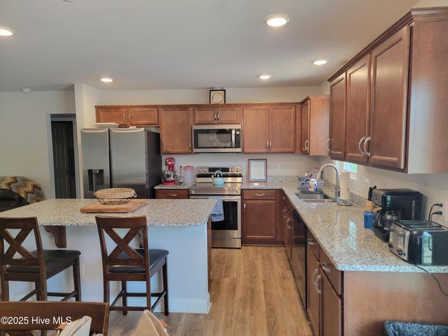 Large Kitchen Island | Image 5