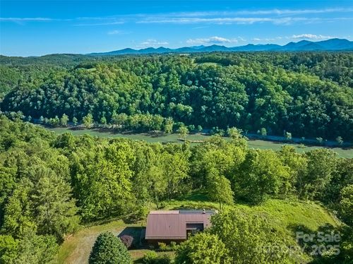 55 Dane Acres Dr, Alexander, NC, 28701-0020 | Card Image