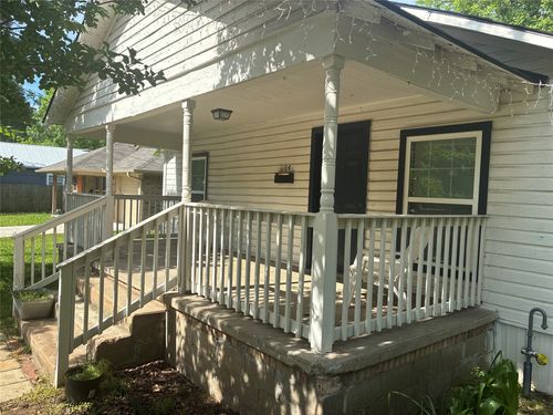 1104 15th St Se, Paris, TX, 75460-7533 | Card Image