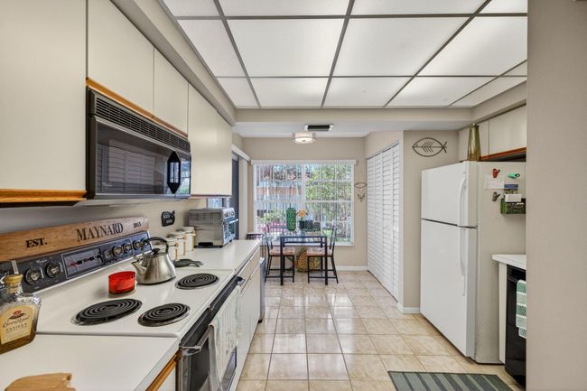 APT-506 - 2121 S Ocean Blvd, Condo with 2 bedrooms, 2 bathrooms and null parking in Pompano Beach FL | Image 18