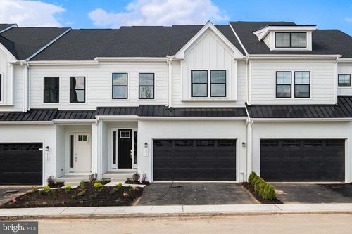 217 River Trail Cir, KING OF PRUSSIA, PA, 19406-3769 | Card Image