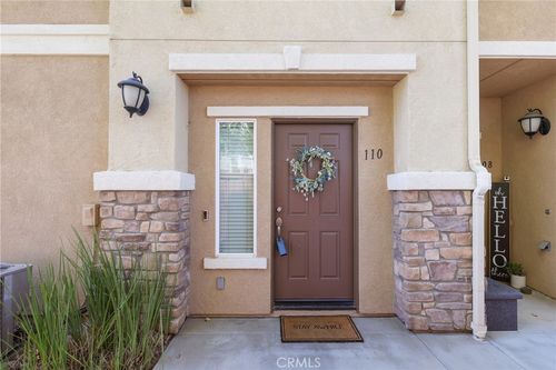 unit-110-15643 Vista Way, Lake Elsinore, CA, 92532-0442 | Card Image