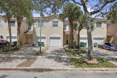 6371 Landings Ter, Tamarac, FL, 33321-6040 | Card Image