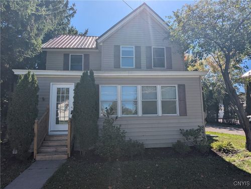 356 Brainard St, Watertown, NY, 13601-4004 | Card Image