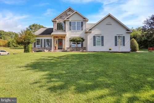 199 Point Rd, Wernersville, PA, 19565-9501 | Card Image