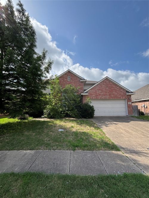 1021 San Antonio Dr, Forney, TX, 75126-5111 | Card Image