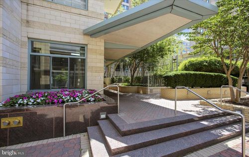 apt-1113-851 N Glebe Rd, ARLINGTON, VA, 22203-4156 | Card Image